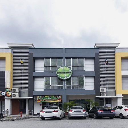 Clover Hotel Ипох Екстериор снимка