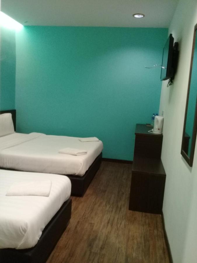 Clover Hotel Ипох Екстериор снимка