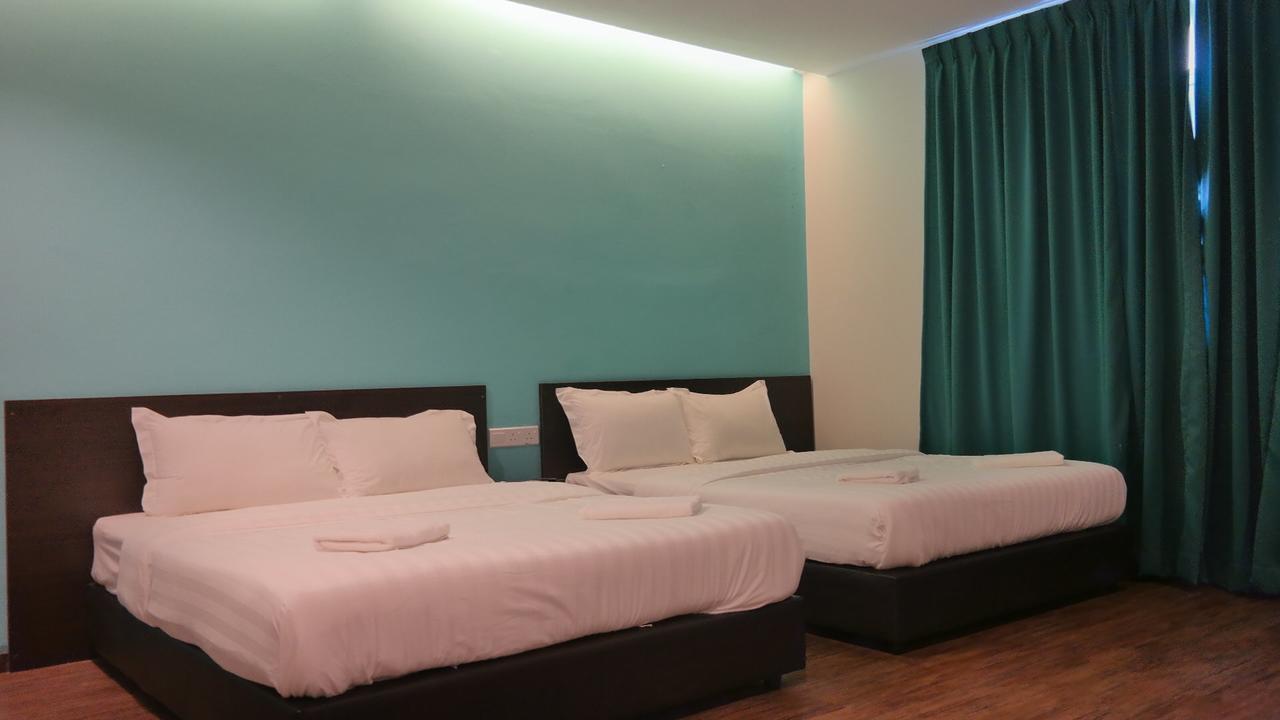 Clover Hotel Ипох Екстериор снимка